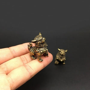 1Pair Pure Copper Lucky Lion King Figurines Miniatures Desk Ornaments Antique Bronze Chinese Animals Statue Home Feng Shui Decor