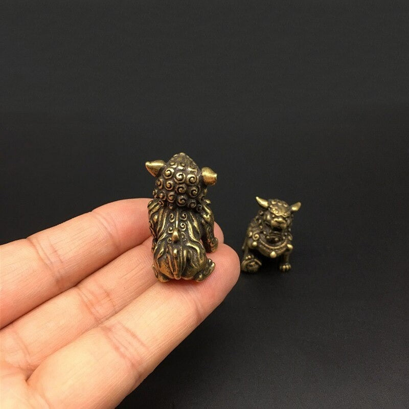 1Pair Pure Copper Lucky Lion King Figurines Miniatures Desk Ornaments Antique Bronze Chinese Animals Statue Home Feng Shui Decor