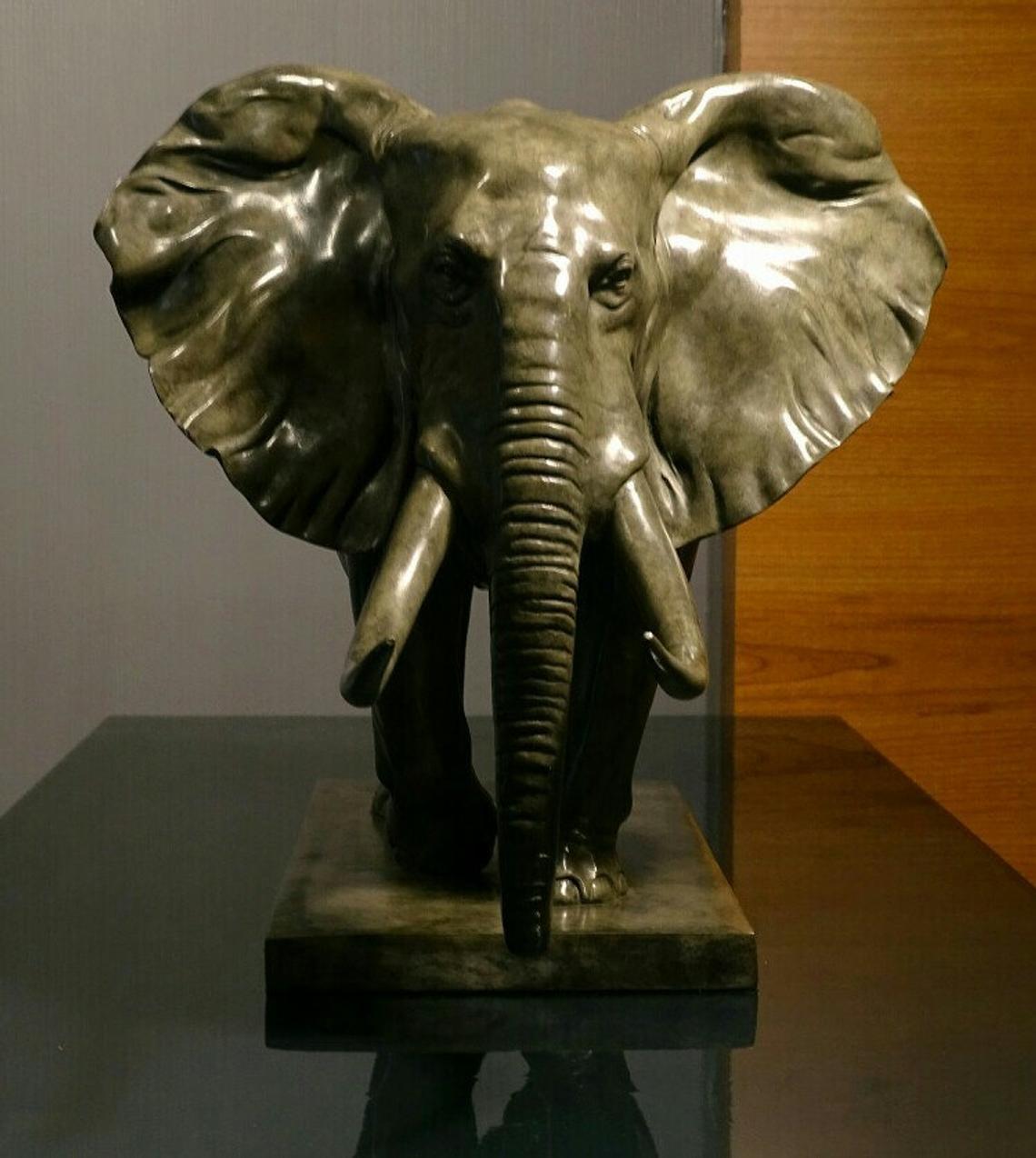 Elephant - bronze crafts bronze ornament handmade home and office decoration